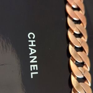 Chanel Gold Chain Choker Necklace CC box & bag Authentic certificate Vintage